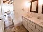 Hana Maui Hawaii villa facility - The 2nd master bathroom The 2nd master bathroom